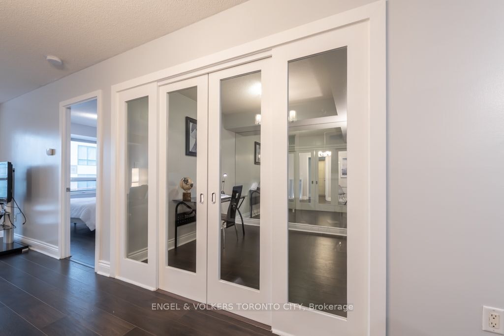 307-20 Blue Jays Way, Toronto, ON, M5V 3W6 - 16