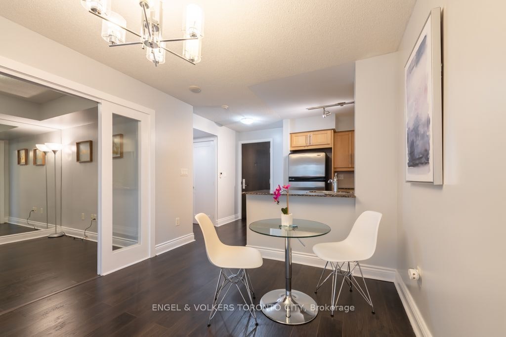 307-20 Blue Jays Way, Toronto, ON, M5V 3W6 - 7