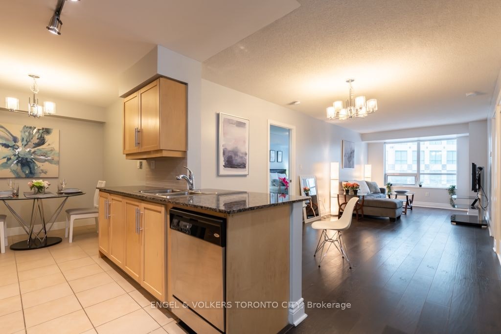 307-20 Blue Jays Way, Toronto, ON, M5V 3W6 - 24