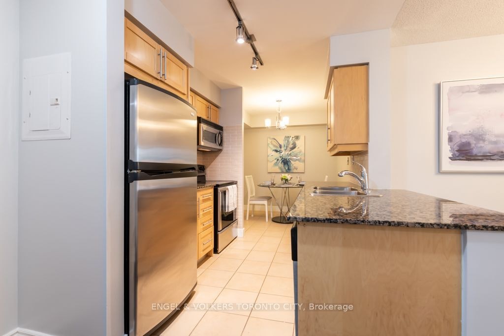 307-20 Blue Jays Way, Toronto, ON, M5V 3W6 - 22