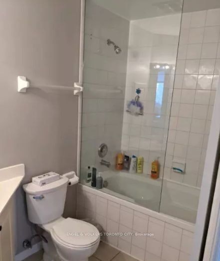 903-555 Yonge Street W, Toronto, ON, M4Y 3A6 - 10
