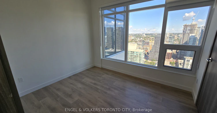 4801-1 Concord Cityplace Way, Toronto, ON, M5V 0X3 - 6