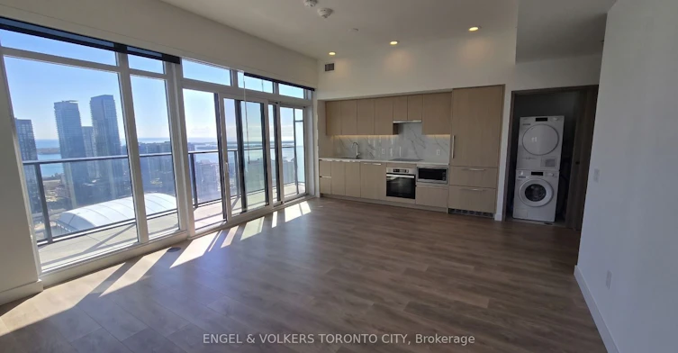 4801-1 Concord Cityplace Way, Toronto, ON, M5V 0X3 - 4