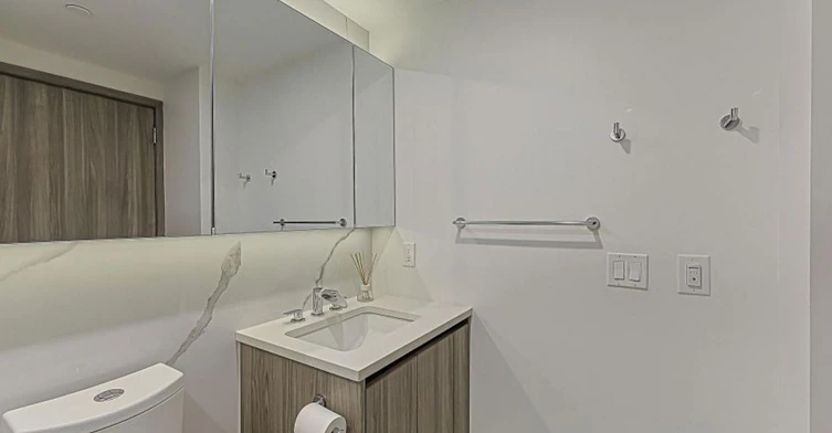 4801-1 Concord Cityplace Way, Toronto, ON, M5V 0X3 - 14
