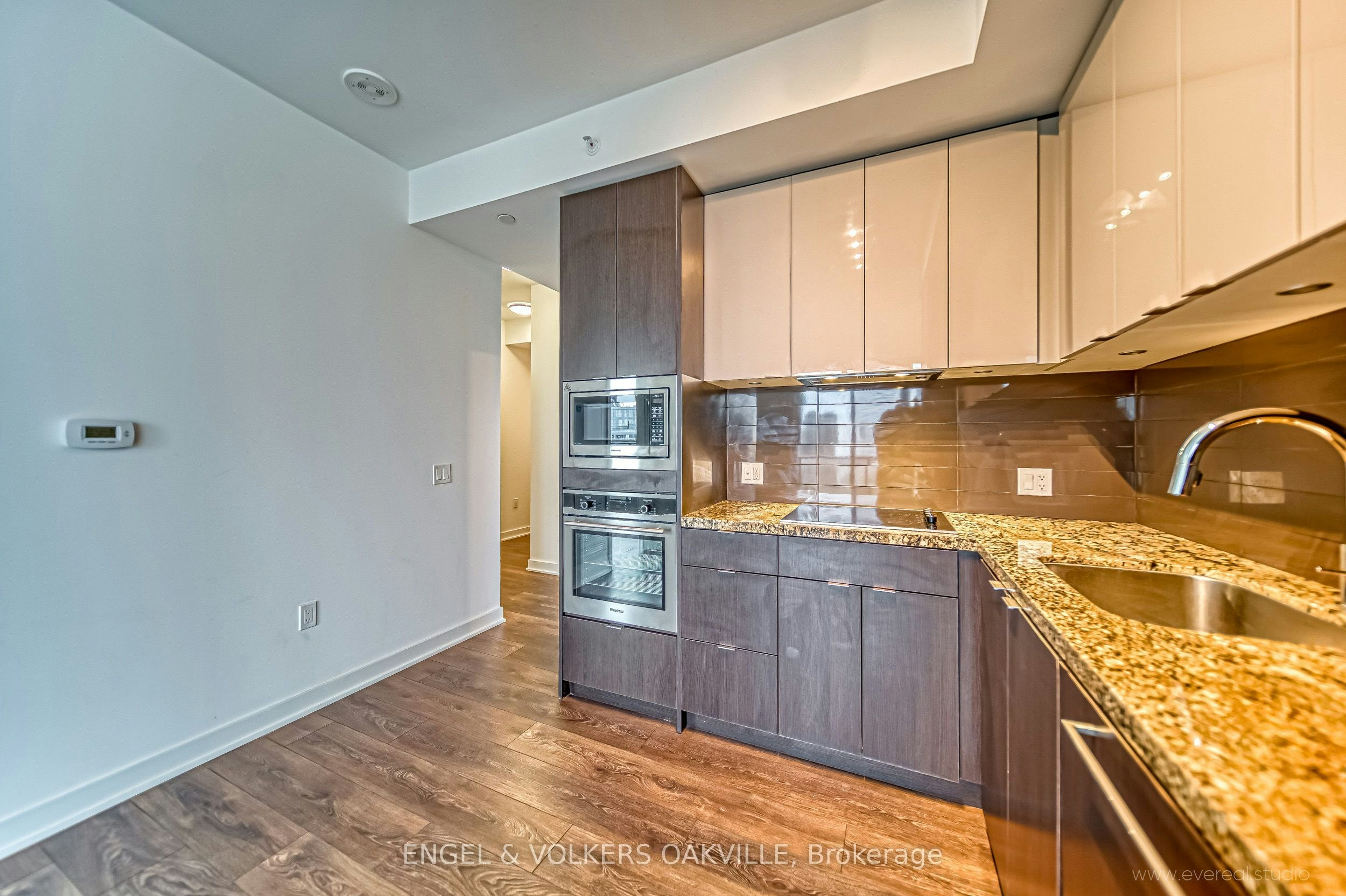 2602-115 Blue Jays Way, Toronto, ON, M5V 0N4 - 5