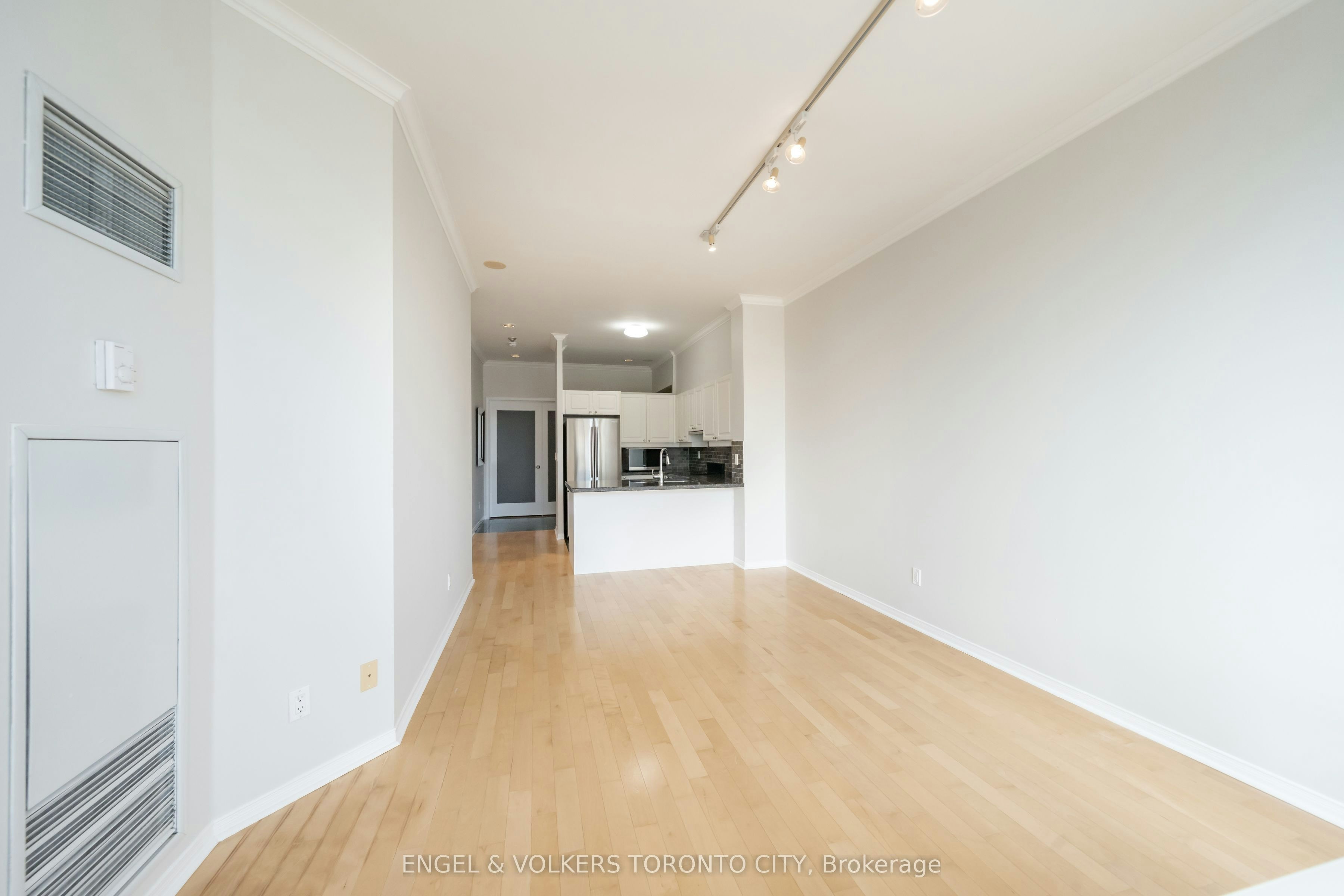 1817-7 King Street E, Toronto, ON, M5C 3C5 - 6