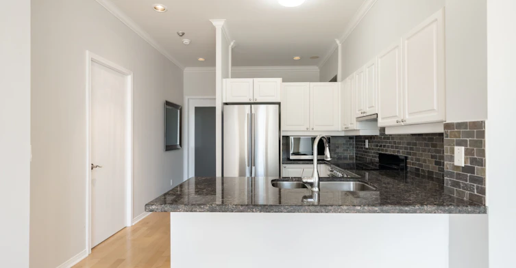 1817-7 King Street E, Toronto, ON, M5C 3C5 - 12