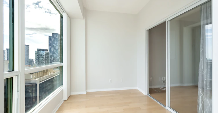 1817-7 King Street E, Toronto, ON, M5C 3C5 - 19