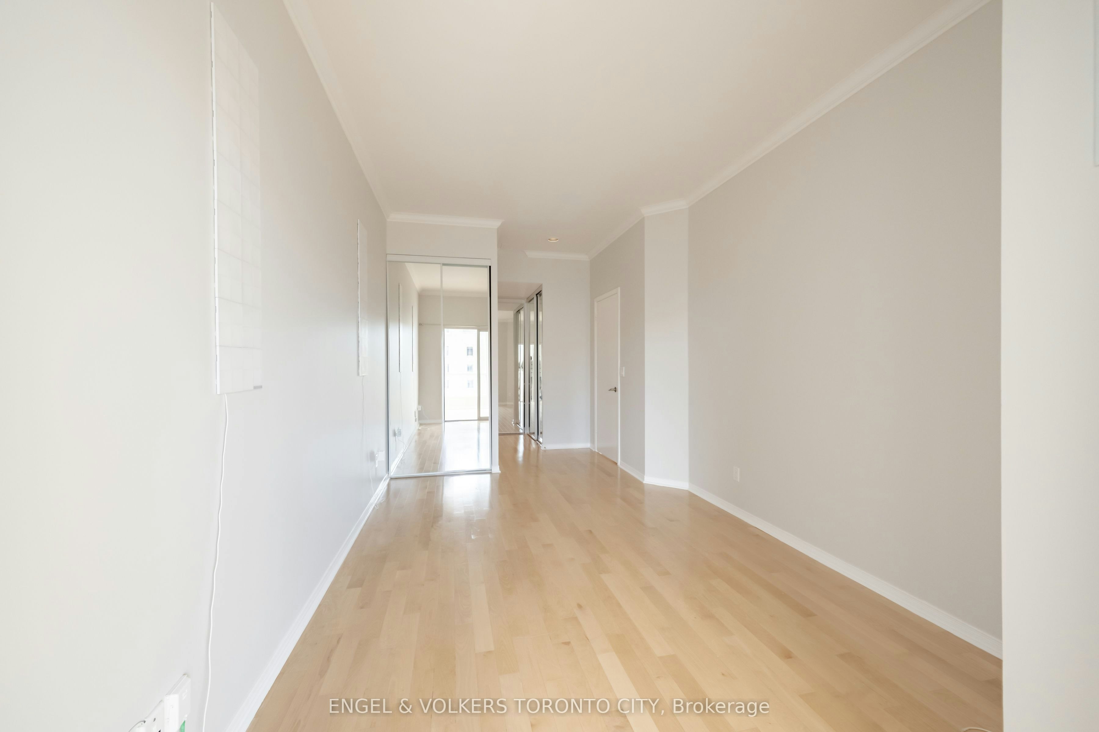 1817-7 King Street E, Toronto, ON, M5C 3C5 - 18