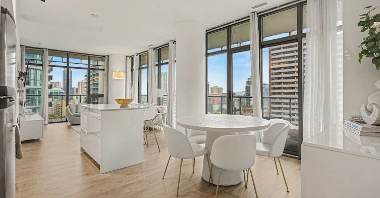 1503-33 Charles Street E, Toronto, ON, M4Y 1R9 - 3