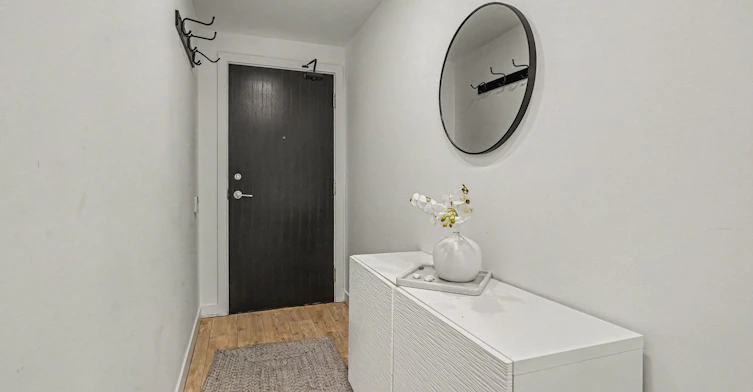 1503-33 Charles Street E, Toronto, ON, M4Y 1R9 - 2