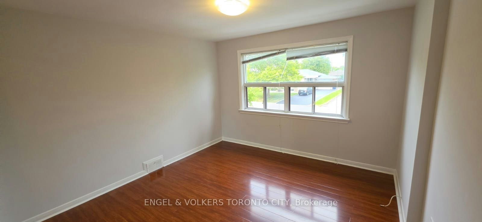 171 Brighton Avenue, Toronto, ON, M3H 4E3 - 13