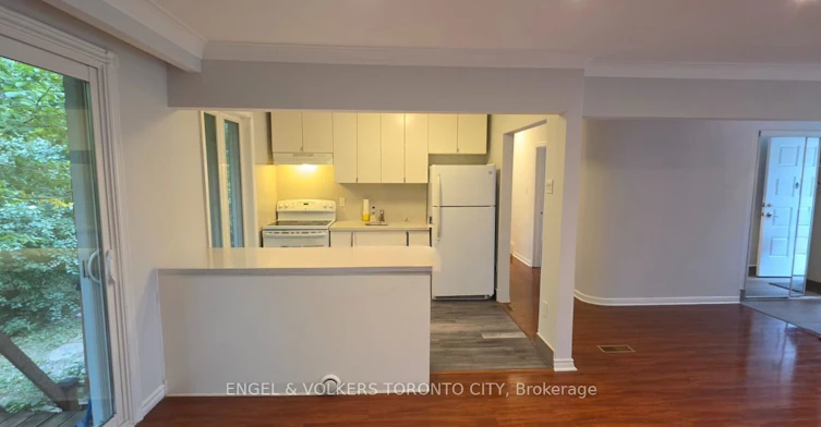171 Brighton Avenue, Toronto, ON, M3H 4E3 - 7