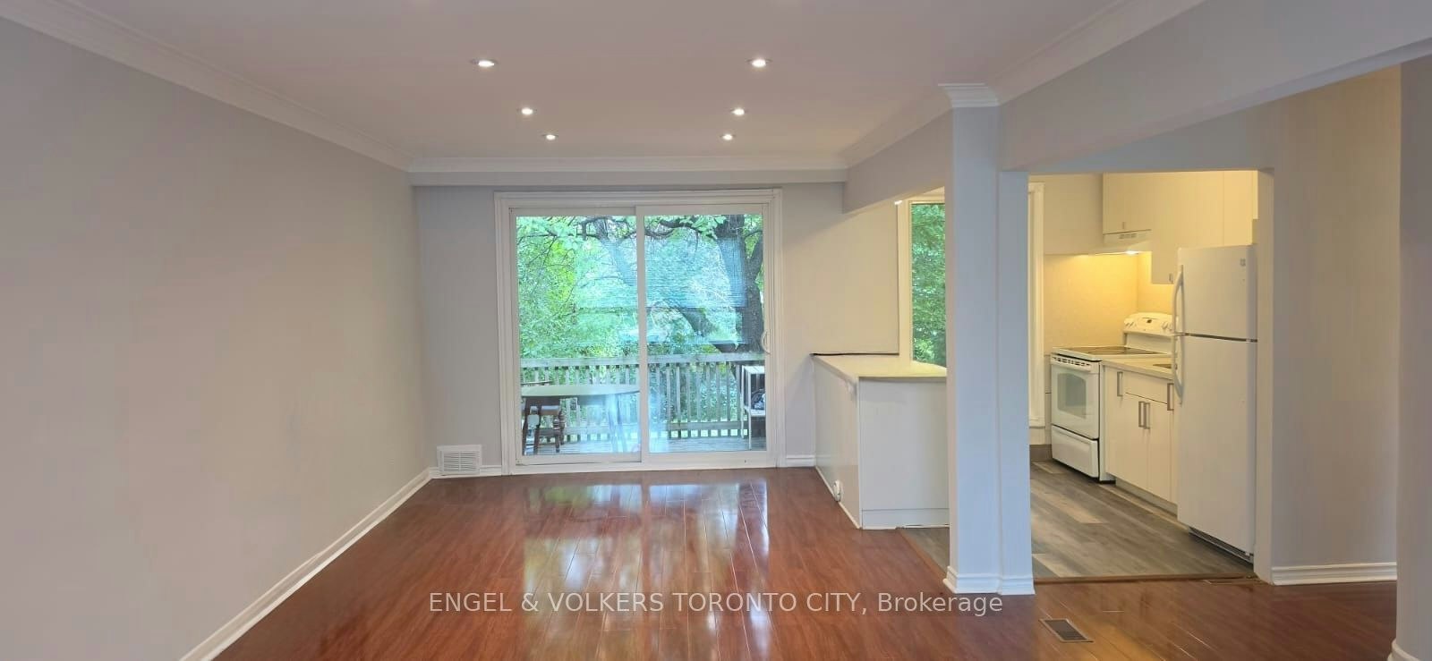 171 Brighton Avenue, Toronto, ON, M3H 4E3 - 9
