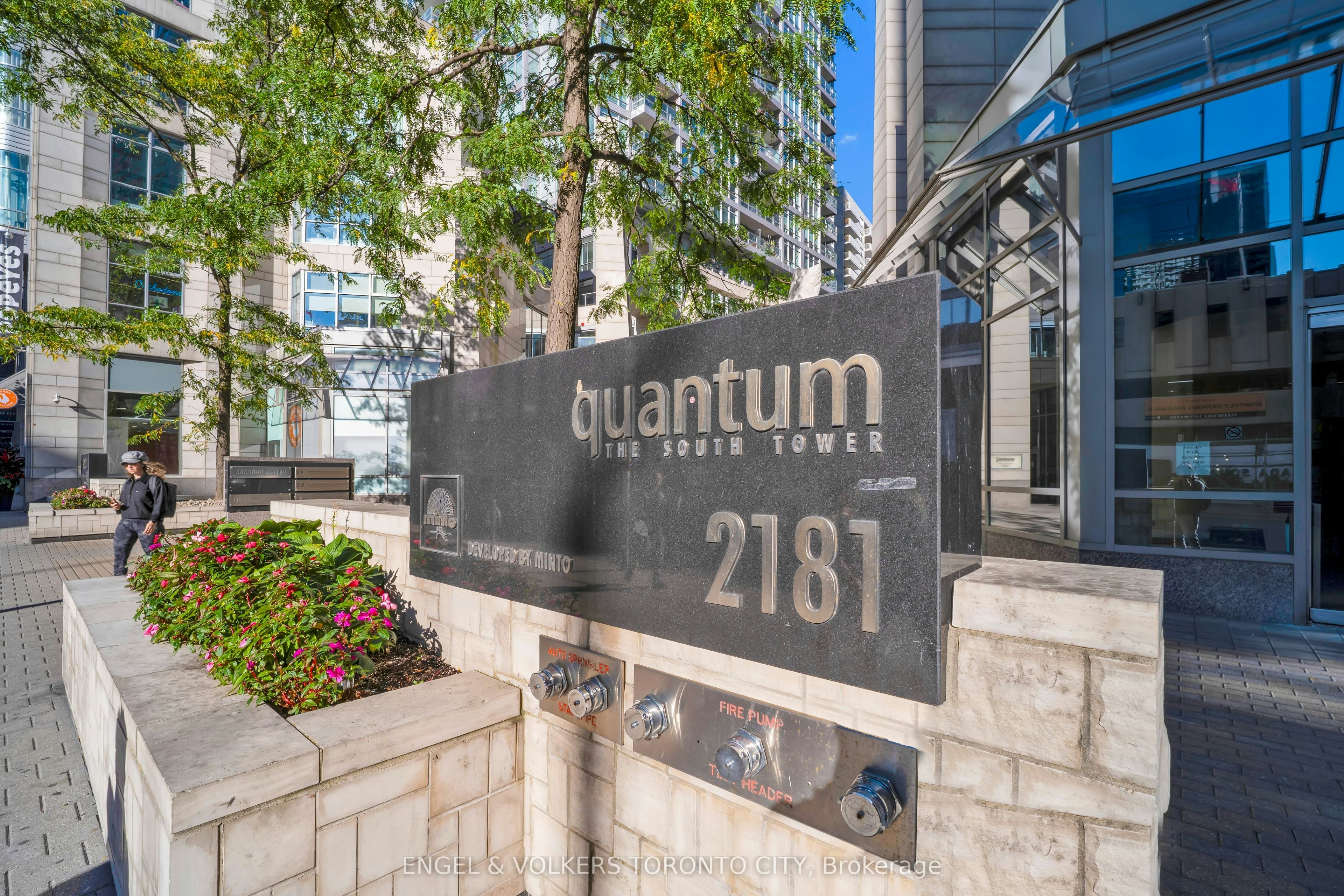 3402-2181 Yonge Street, Toronto, ON, M4S 3H7