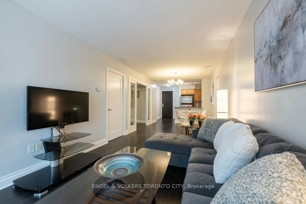 307-20 Blue Jays Way, Toronto, ON, M5V 3W6 - 4