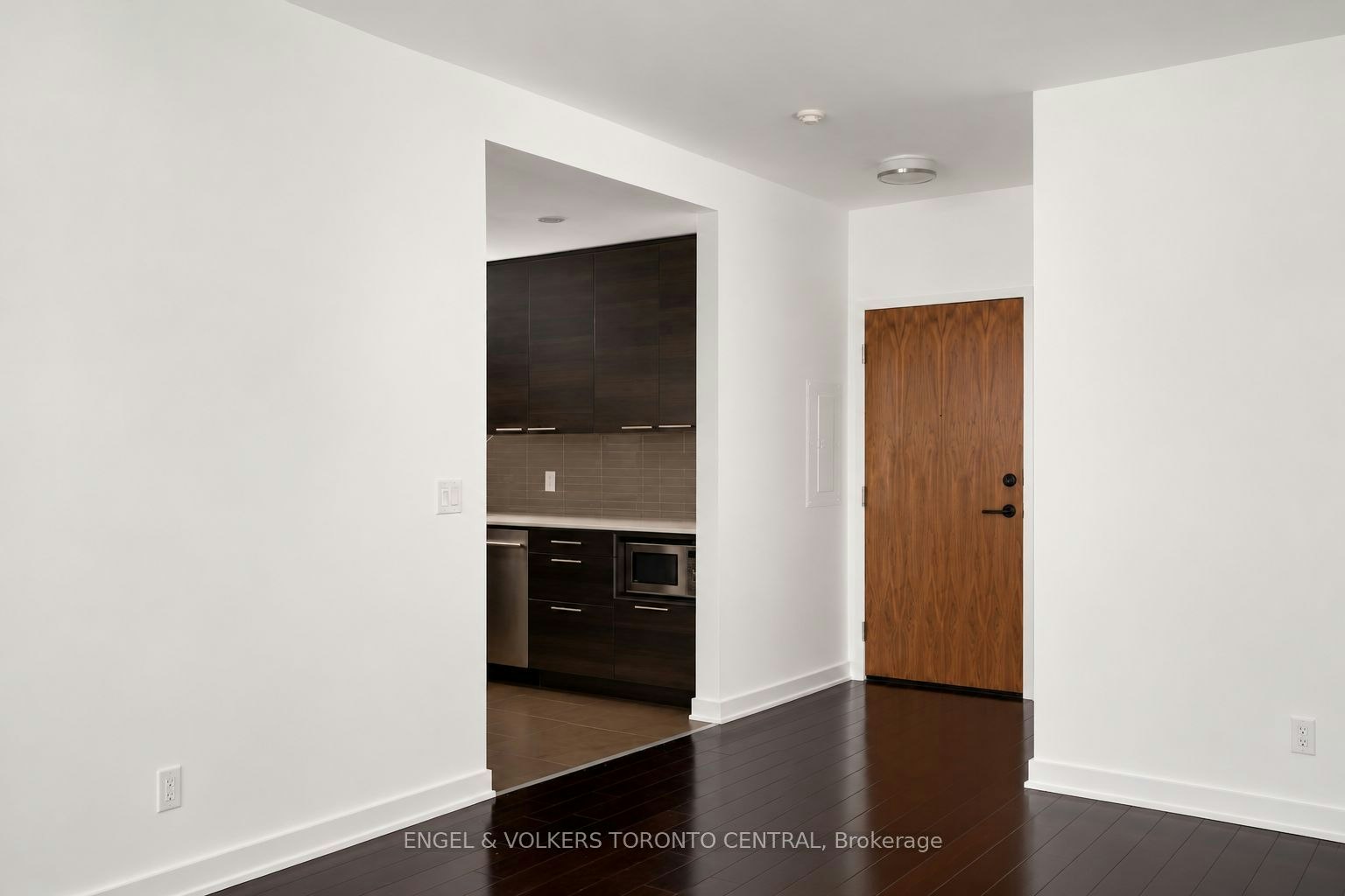 2405-1 Market Street, Toronto, ON, M5E 0A2 - 7