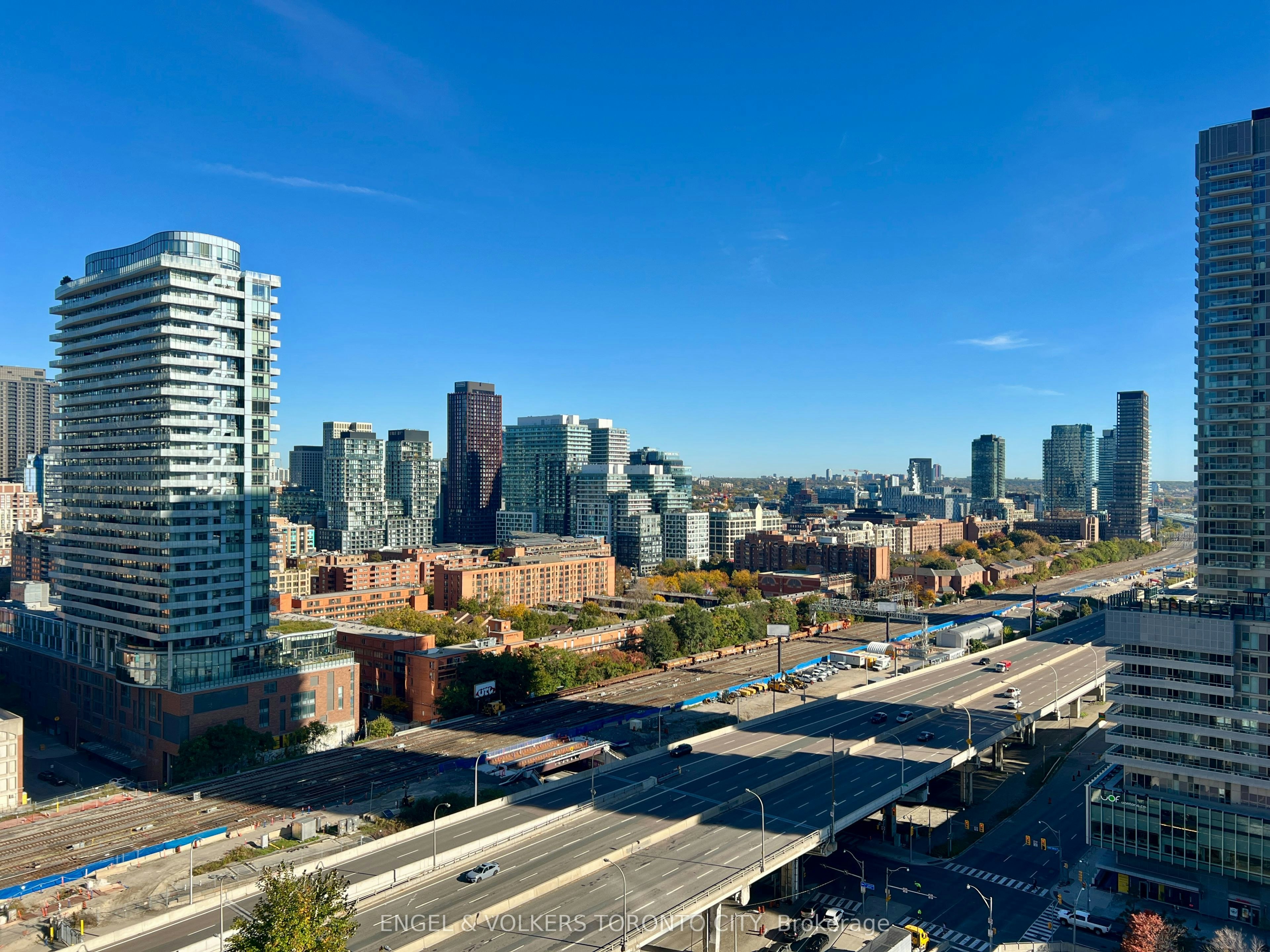 2116-138 Downes Street, Toronto, ON, M5E 0E4 - 17