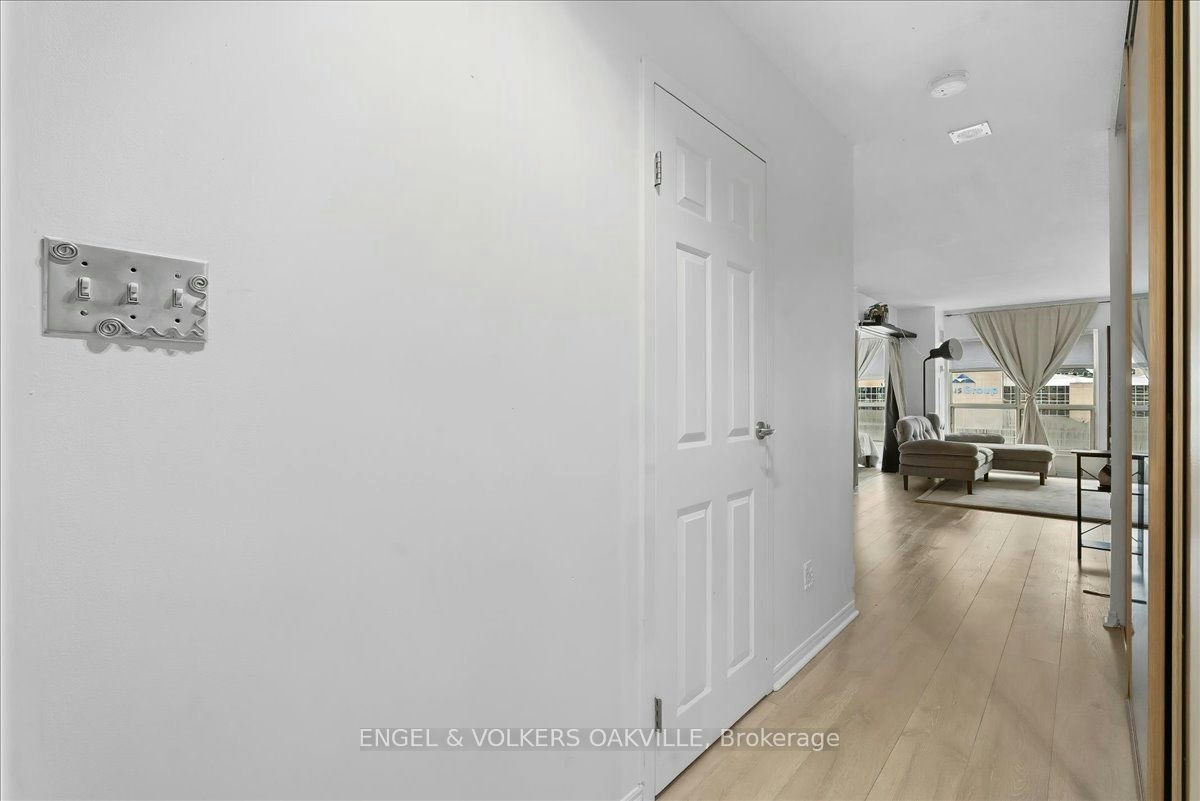 N/A 1811-25 The Esplanade, Toronto, ON, M5E 1W5 - 5