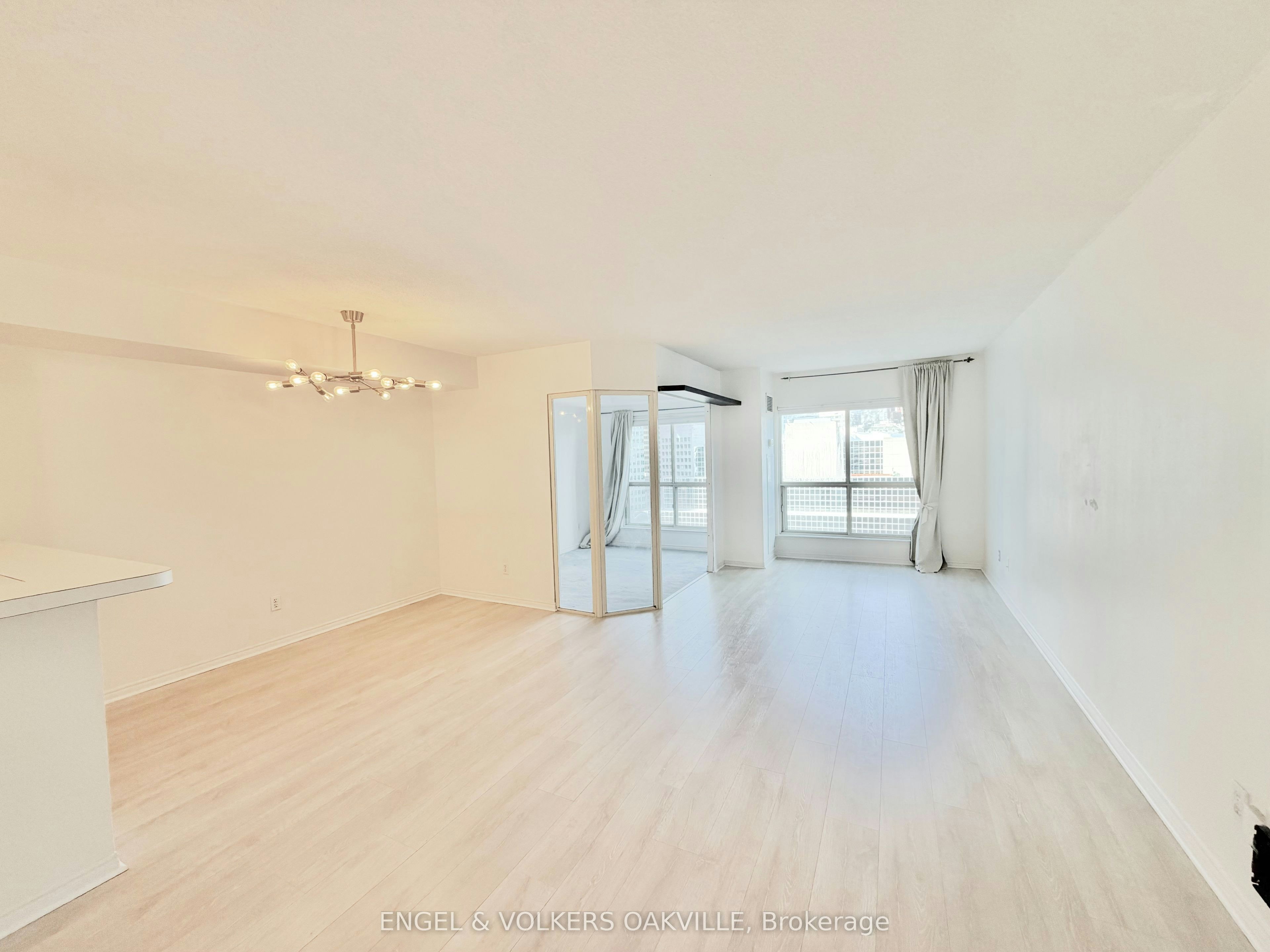 N/A 1811-25 The Esplanade, Toronto, ON, M5E 1W5 - 7
