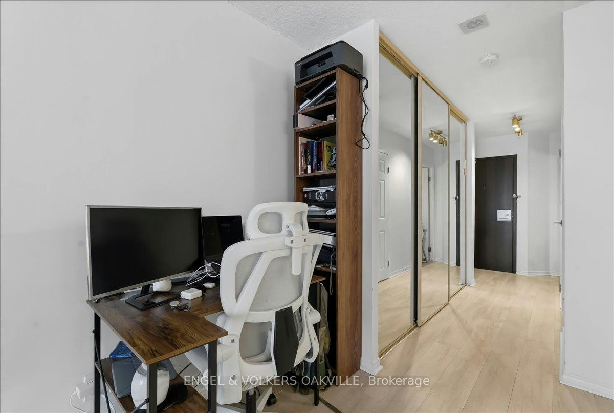 N/A 1811-25 The Esplanade, Toronto, ON, M5E 1W5 - 26