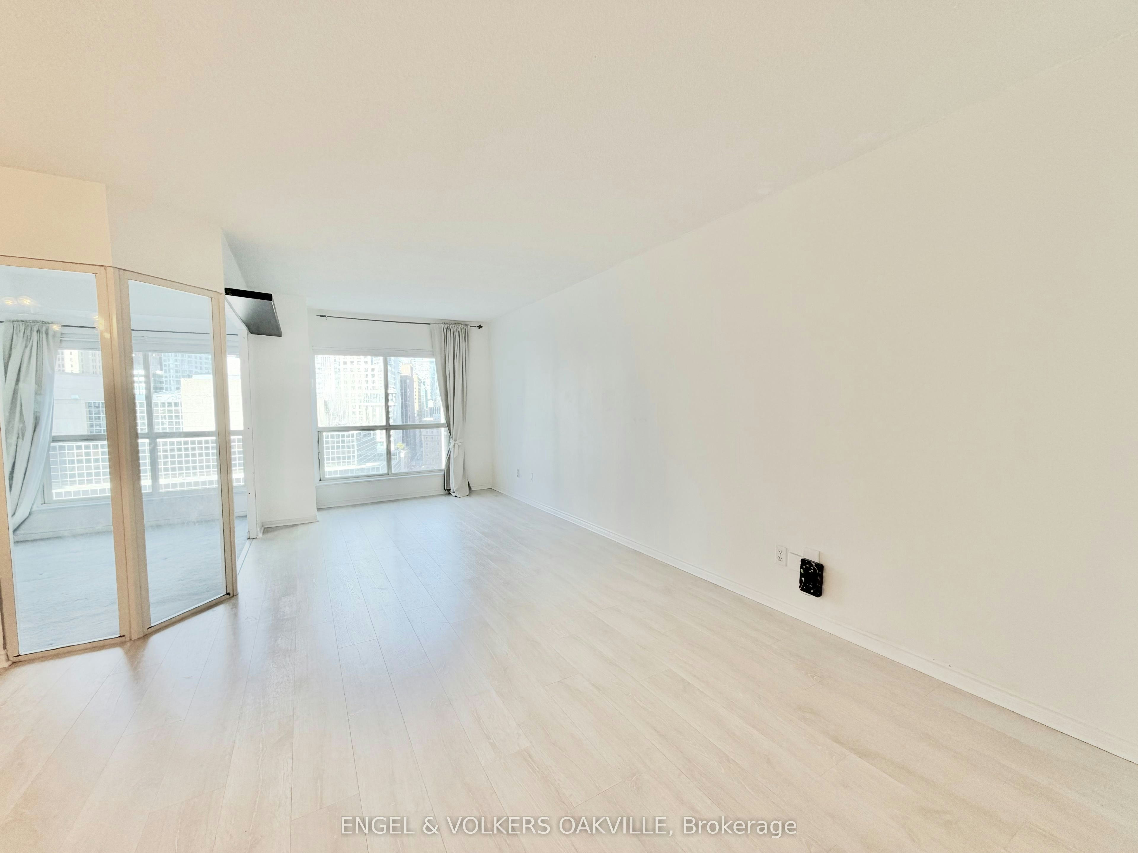 N/A 1811-25 The Esplanade, Toronto, ON, M5E 1W5 - 21