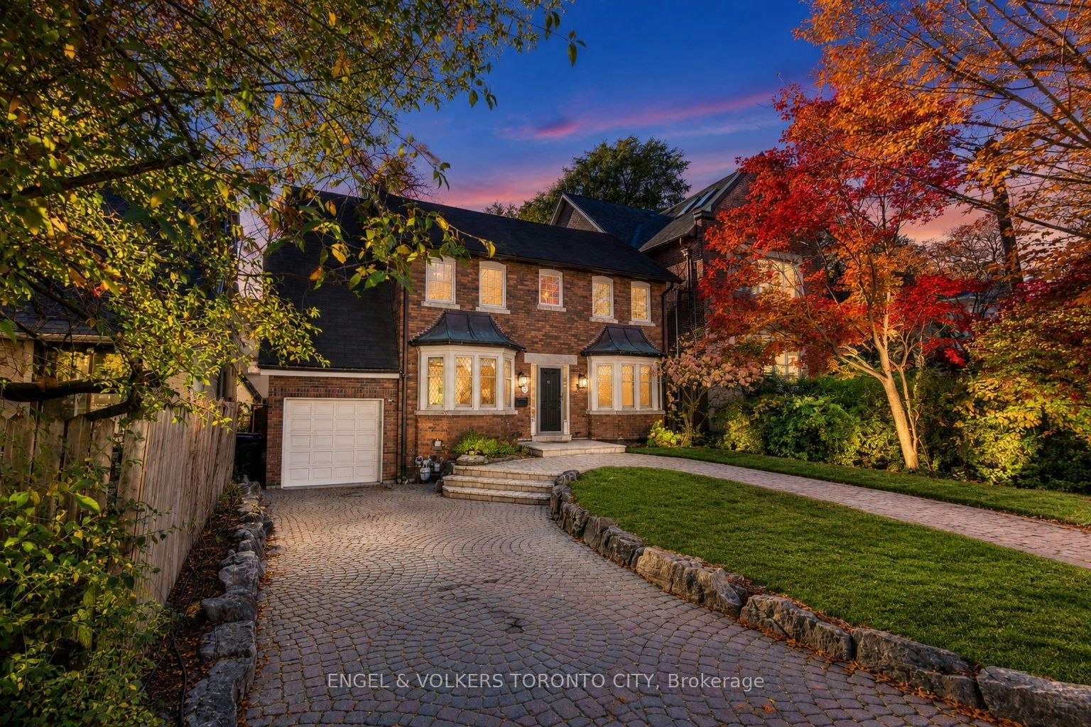 55 Elderwood Drive, Toronto, ON, M5P 1X2