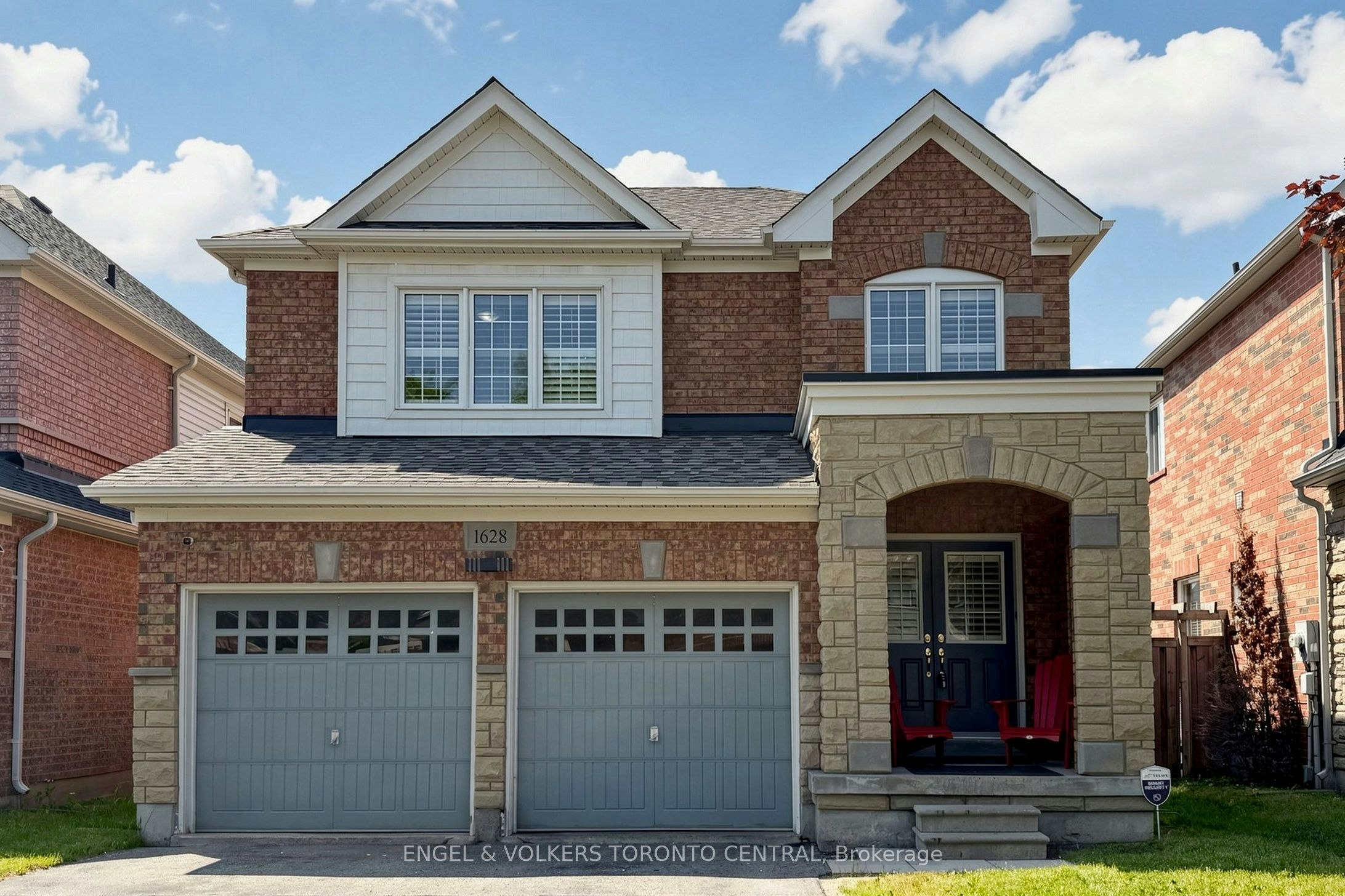 1628 Pennel Drive, Oshawa, ON, L1K 0K1 - 2