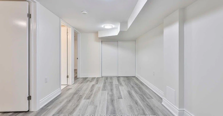51B Fernwood Park Avenue, Toronto, ON, M4E 3E9 - 15
