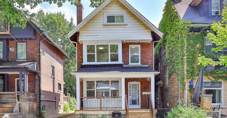 51B Fernwood Park Avenue, Toronto, ON, M4E 3E9