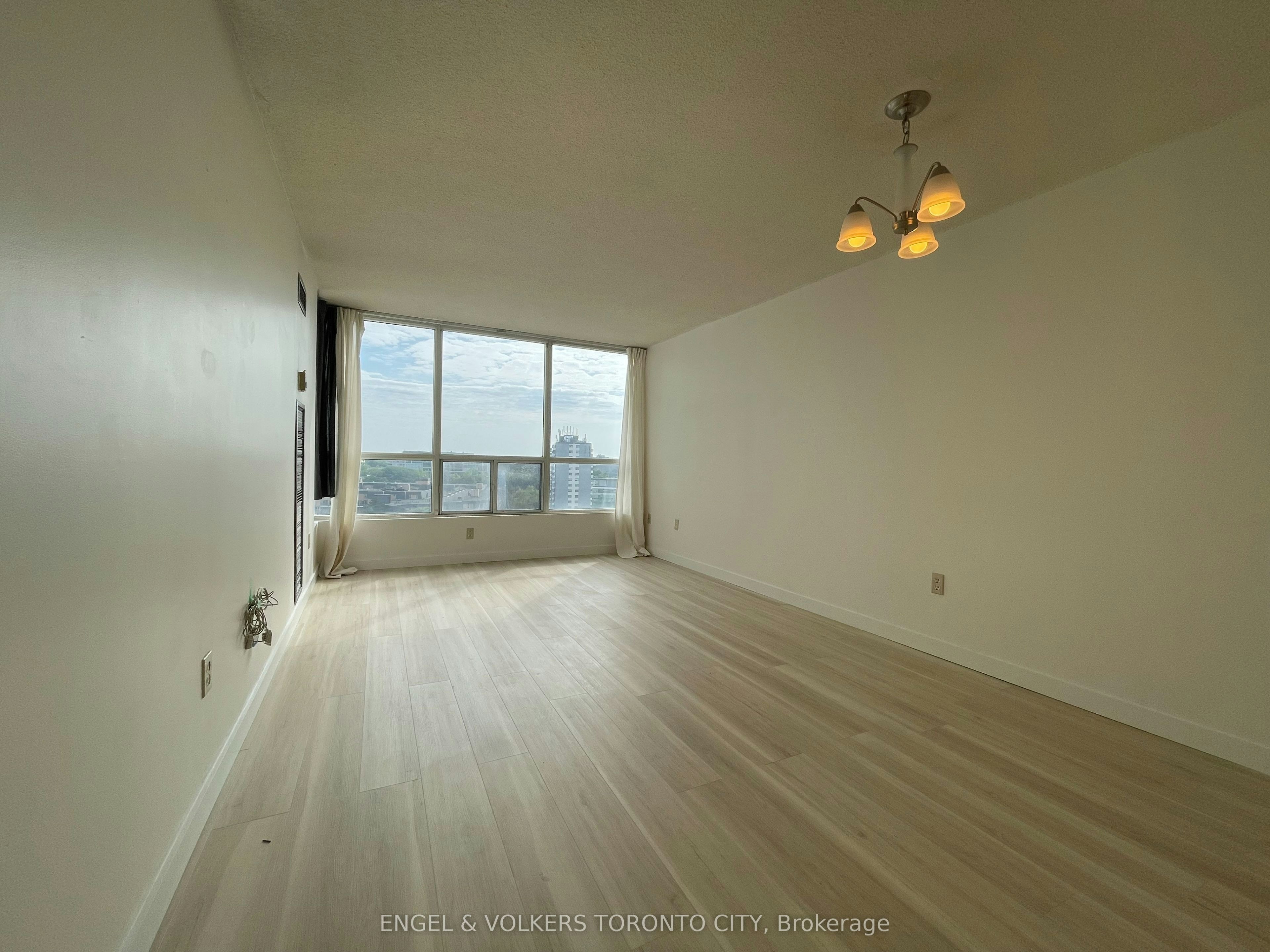 1402-3050 Ellesmere Road, Toronto, ON, M1E 5E6 - 7