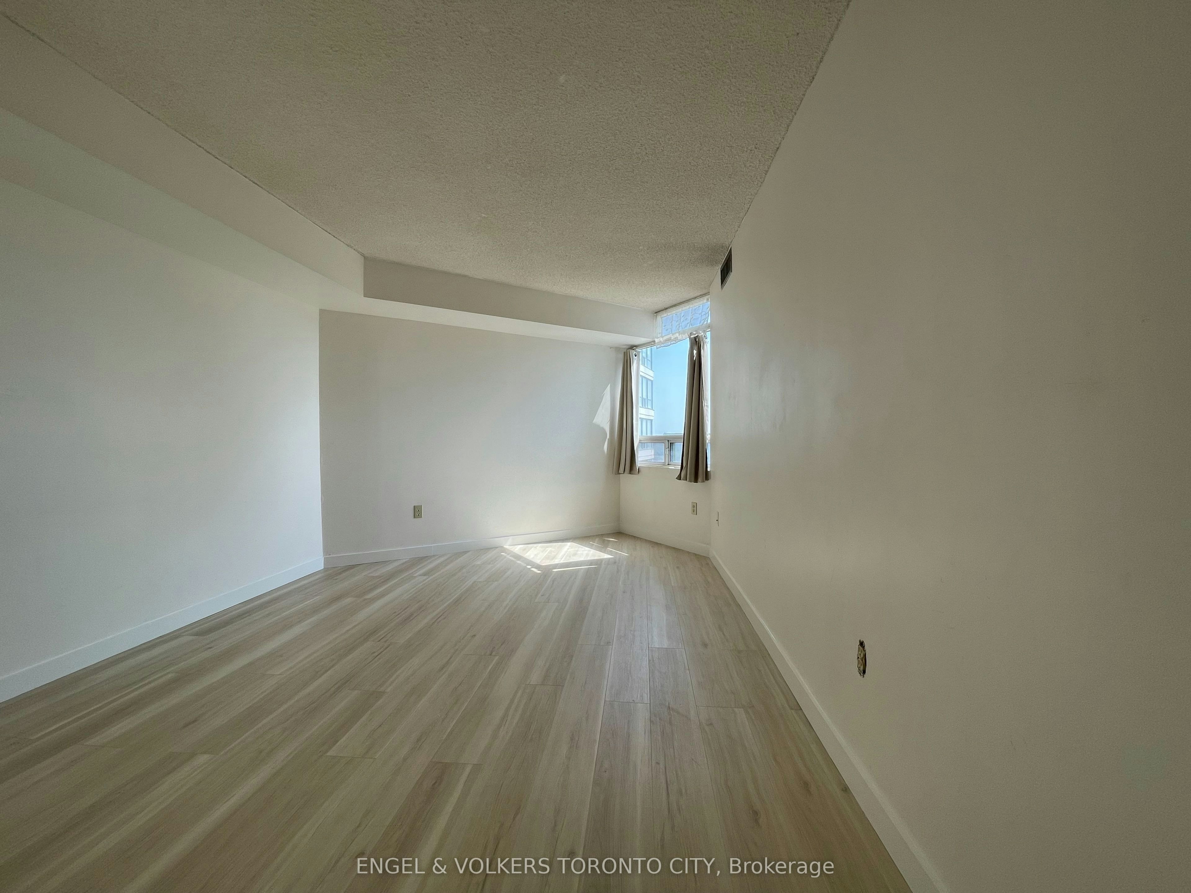 1402-3050 Ellesmere Road, Toronto, ON, M1E 5E6 - 11