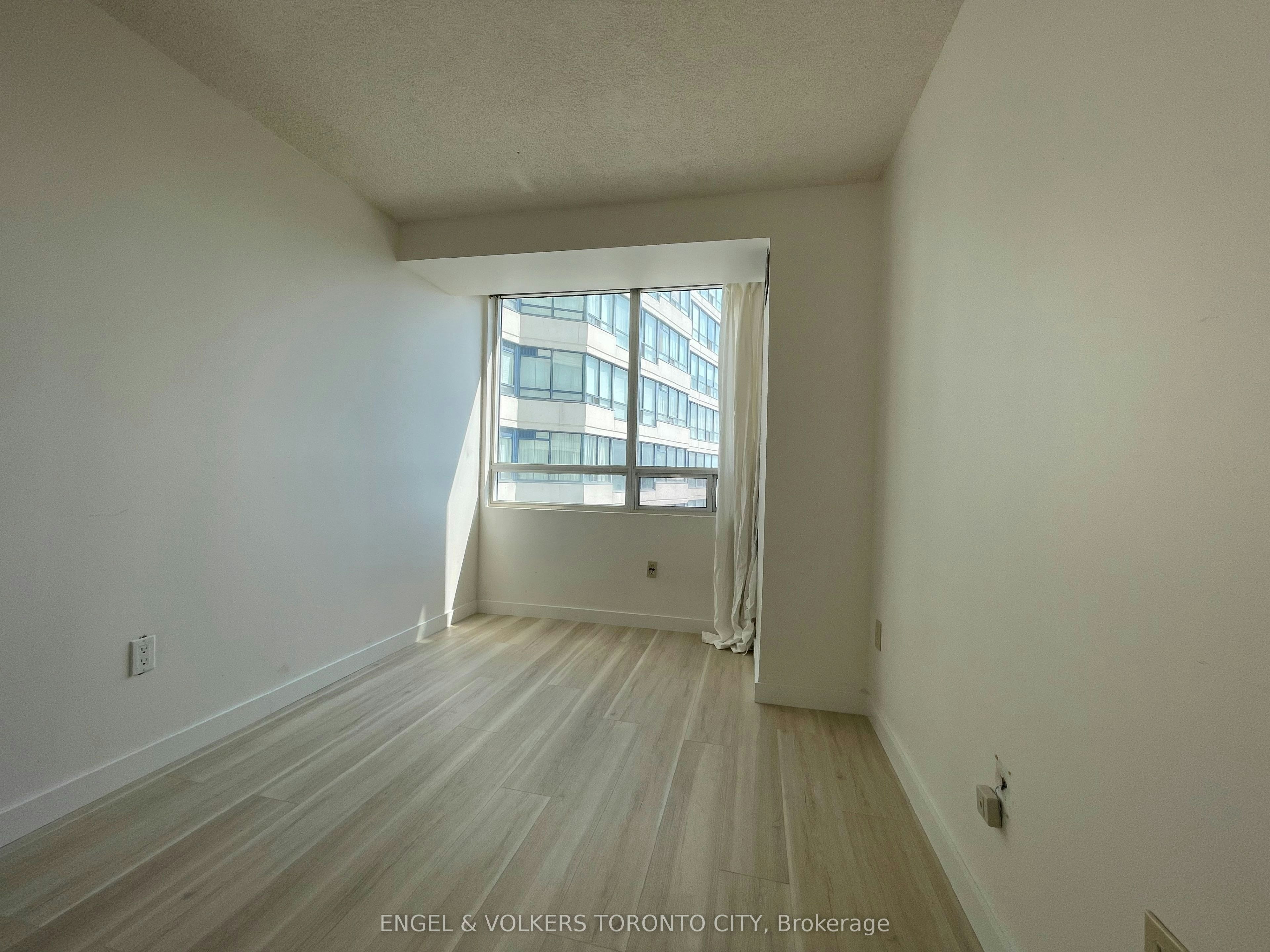 1402-3050 Ellesmere Road, Toronto, ON, M1E 5E6 - 10