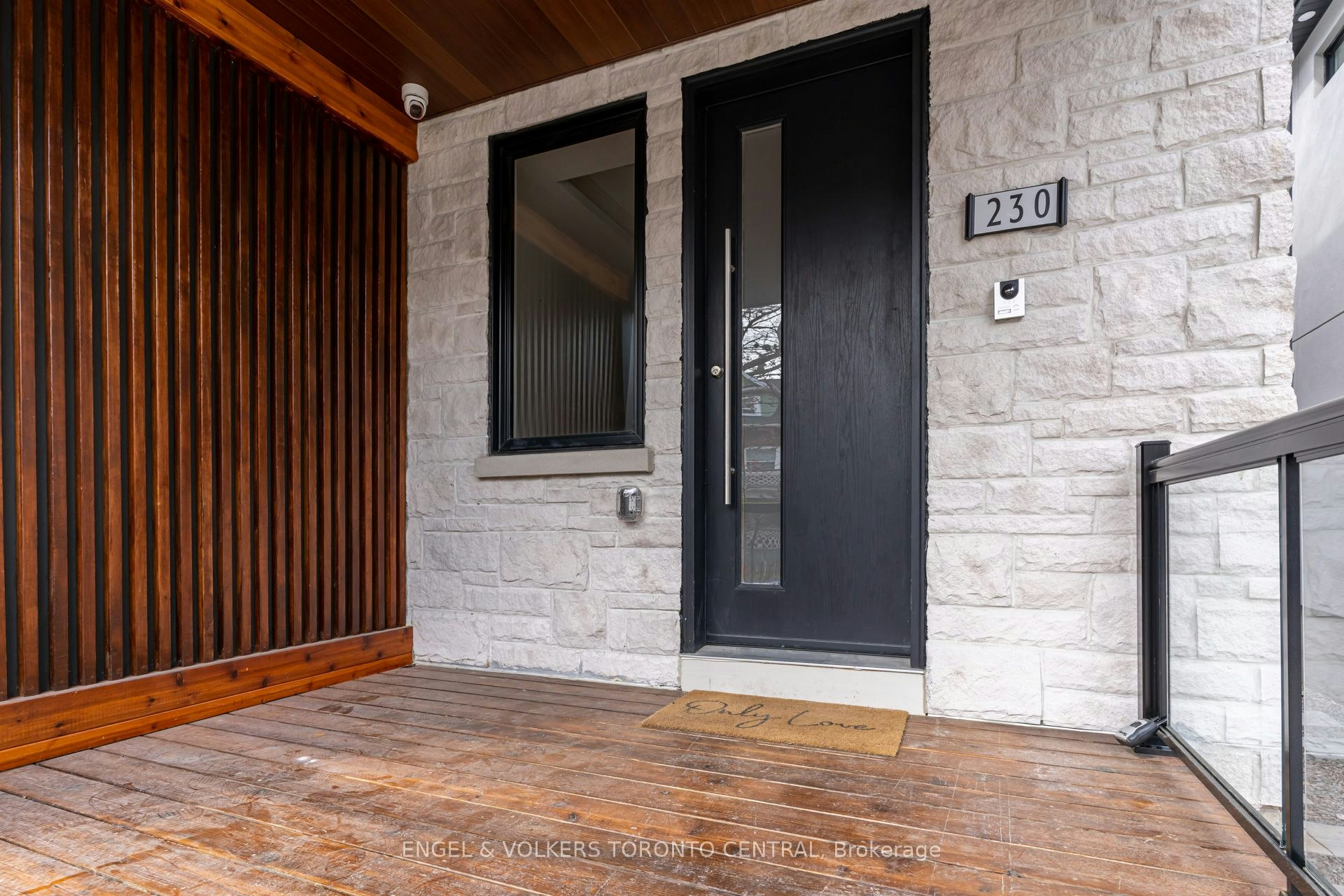 230 Willow Avenue, Toronto, ON, M4E 3K7 - 3