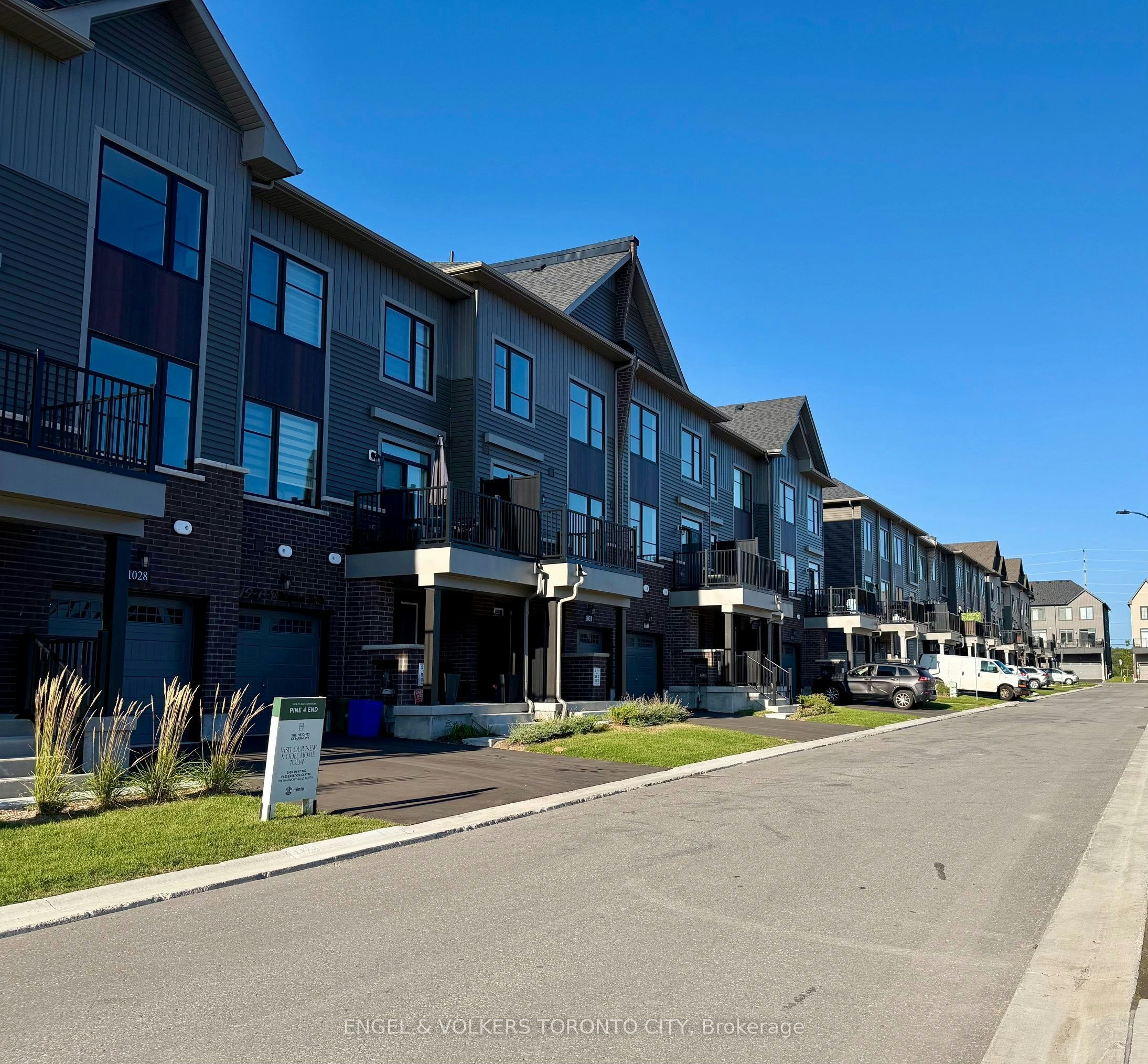 1024 Porcupine Path, Oshawa, ON, L1L 0X1
