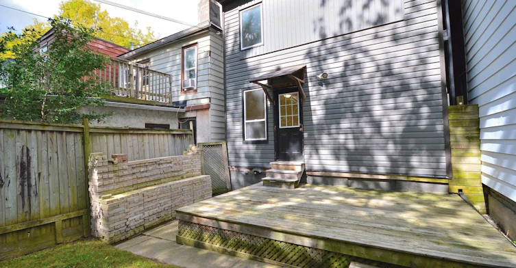 1801 Dundas Main & Basement Street E, Toronto, ON, M4L 1M4 - 20