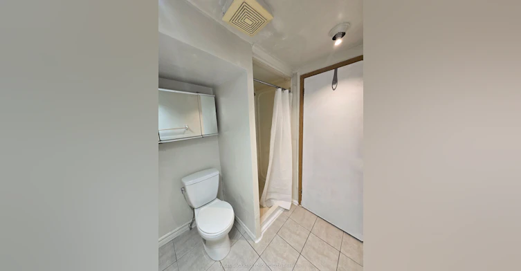 B-14 Richardson Drive, Aurora, ON, L4G 1Z1 - 8