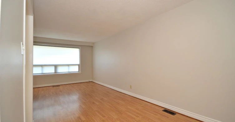 UPPER-158 Cherrywood Drive, Newmarket, ON, L3Y 2X7 - 12