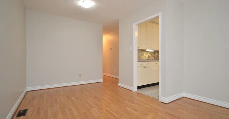 UPPER-158 Cherrywood Drive, Newmarket, ON, L3Y 2X7 - 5