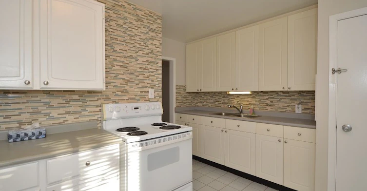 UPPER-158 Cherrywood Drive, Newmarket, ON, L3Y 2X7 - 7