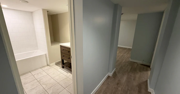 2B-10 Mosley Street, Aurora, ON, L4G 1G6 - 8