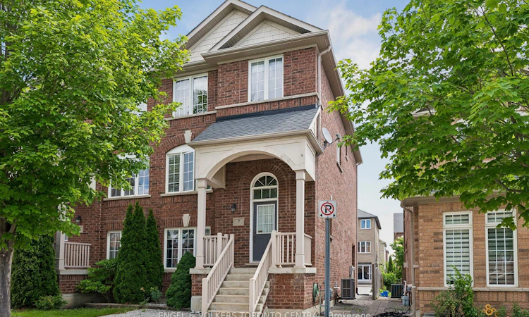7 Rock Garden Street