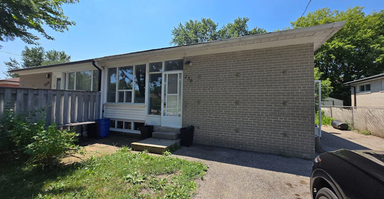 236 Anzac Main Road, Richmond Hill, ON, L4C 3G8