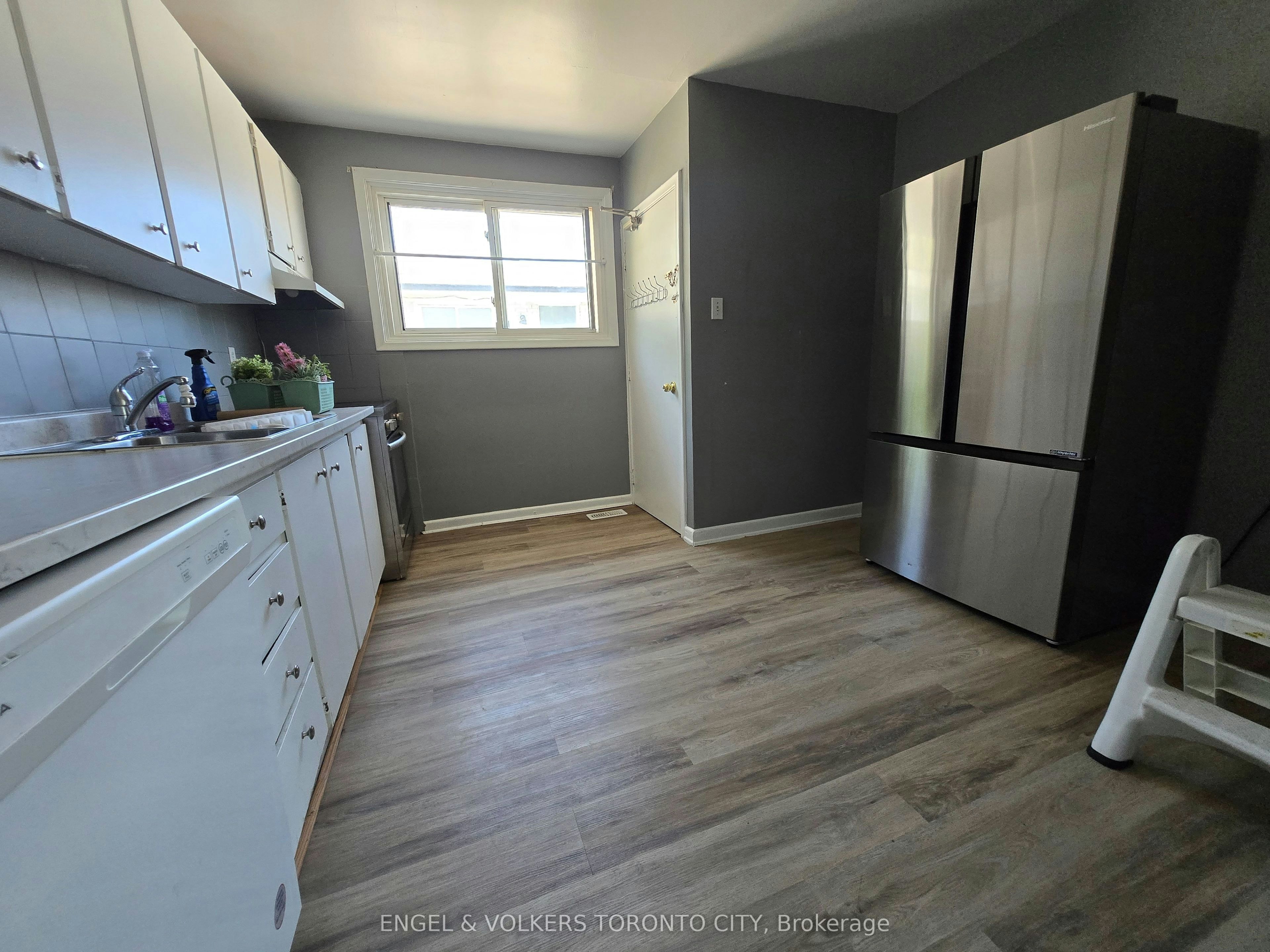 236 Anzac Main Road, Richmond Hill, ON, L4C 3G8 - 2
