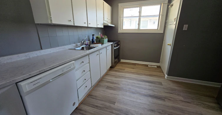 236 Anzac Main Road, Richmond Hill, ON, L4C 3G8 - 3