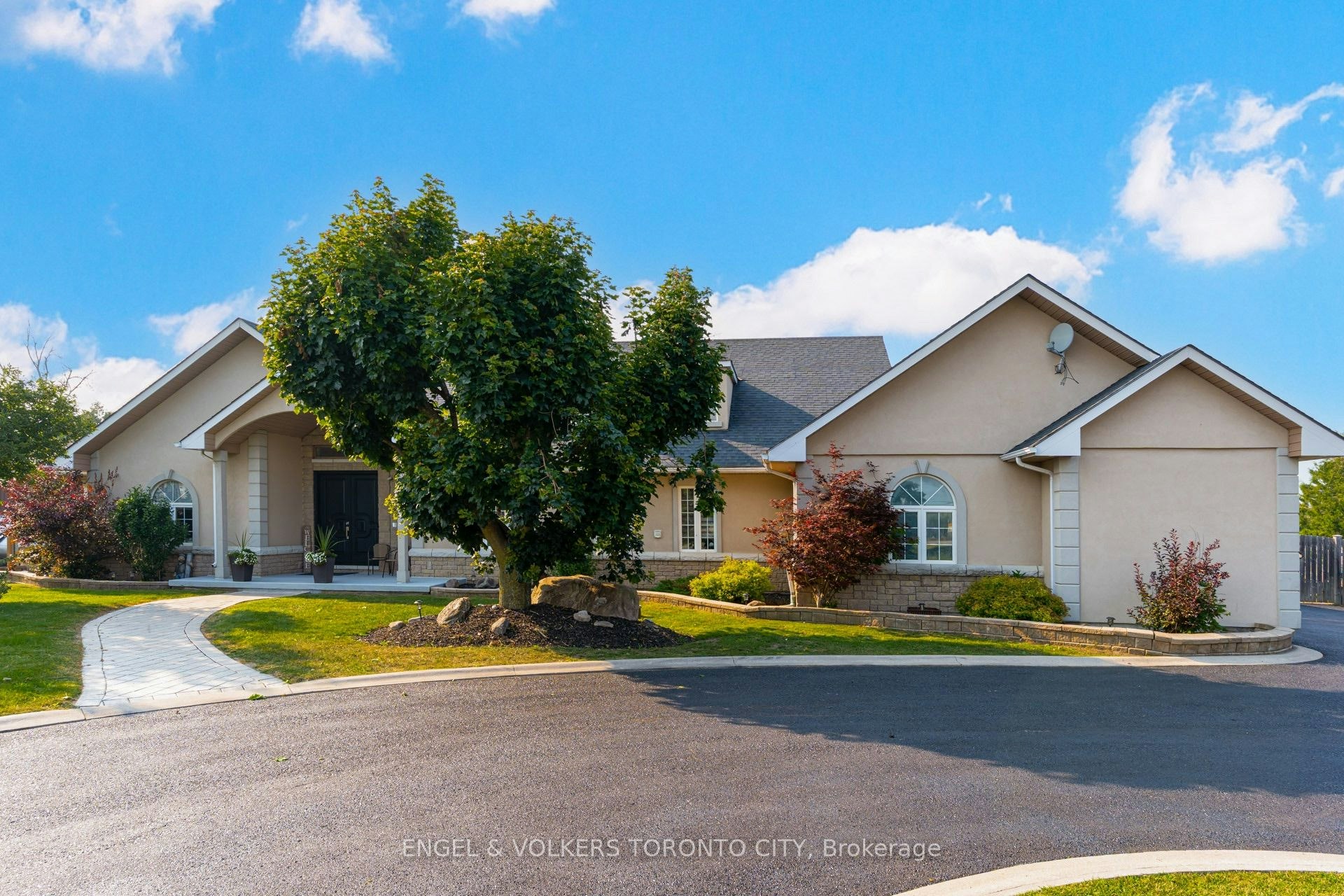1288 Shore Acres Drive, Innisfil, ON, L0L 1R0