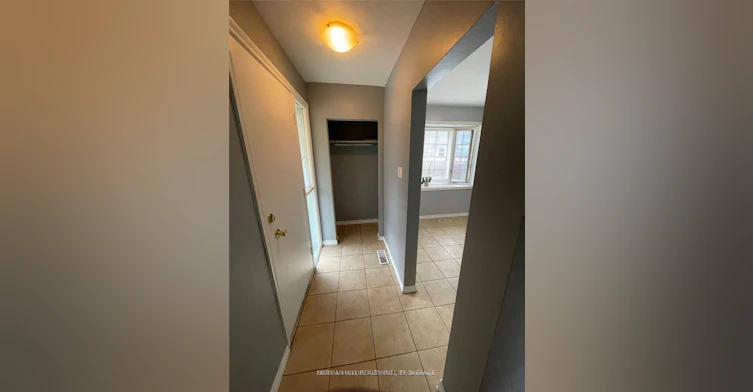 Main-124 Septonne Avenue, Newmarket, ON, L3Y 2W3 - 6