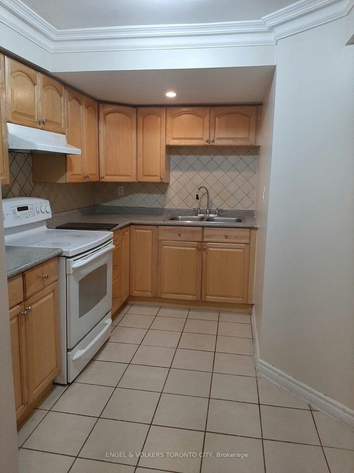 Bsmt-23 Sweet Water Crescent, Richmond Hill, ON, L4S 2A9 - 5