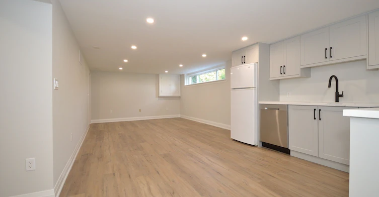 Basement-139 Queen Street, Newmarket, ON, L3Y 2E9 - 5