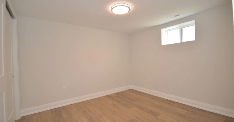Basement-139 Queen Street, Newmarket, ON, L3Y 2E9 - 13